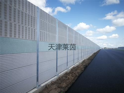 <a href=http://www.6664777.com/news_article?news_id=113>高速公路聲屏障</a>