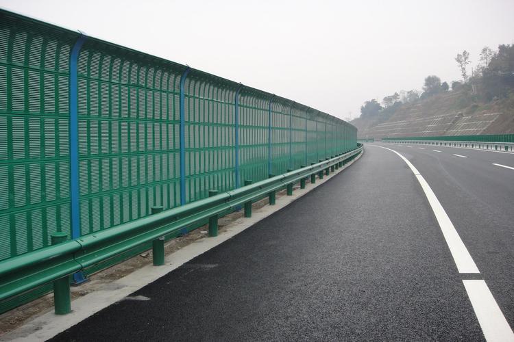 <a href=http://www.6664777.com/news_article?news_id=145>高速公路聲屏障廠家</a>